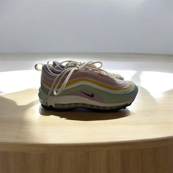 Nike Air Max 97 - Pastel NWB Size 7.5 - Picture 1 of 3